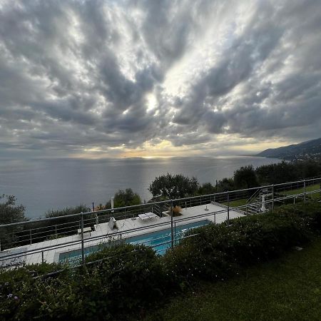 Casa Mirella, Un Gioiello Unico Villa Camogli Exterior photo